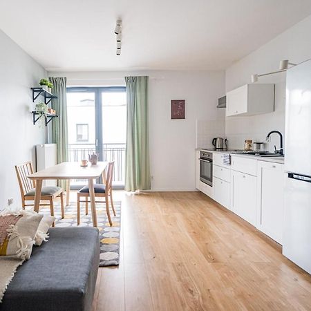 Polaka Apartment ~ Self Check-In 24 ~ Car Park ~Lift Wroclaw Luaran gambar