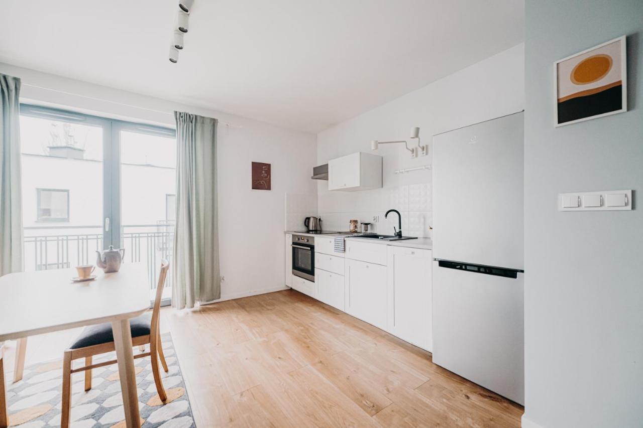 Polaka Apartment ~ Self Check-In 24 ~ Car Park ~Lift Wroclaw Luaran gambar