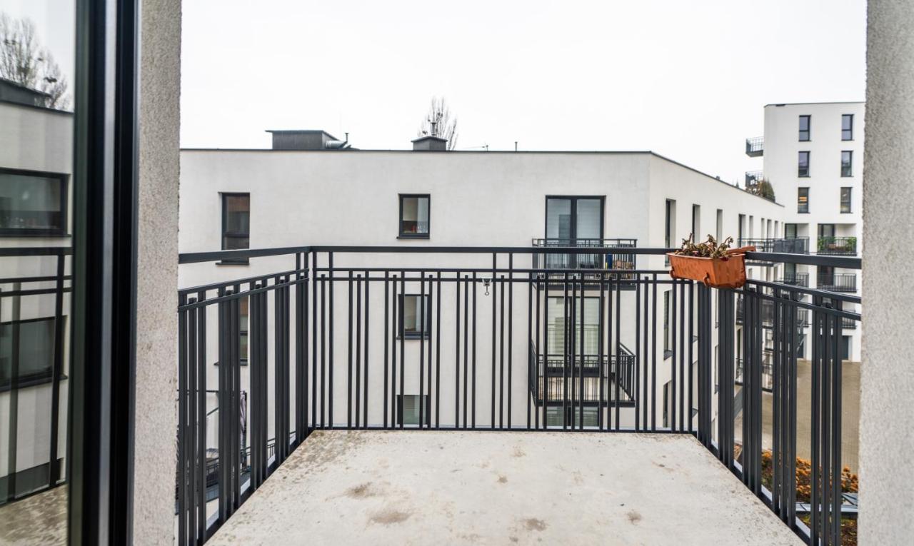 Polaka Apartment ~ Self Check-In 24 ~ Car Park ~Lift Wroclaw Luaran gambar